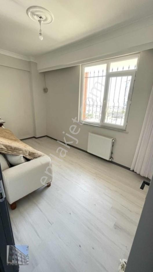 Başakşehir Güvercintepede Satılık 2+1 Bahçe Katı(sevim İnş) — fotoğraf 11