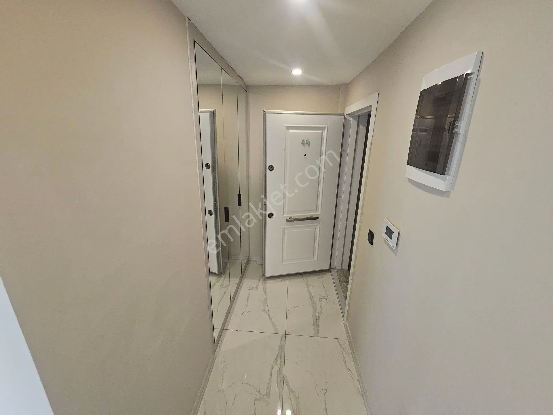 Cantan Emlaktan Akçayda Yeni Sıfır Kap.otoparklı Çift Asansörlü Geniş Teraslı Dubleks Daire — fotoğraf 30