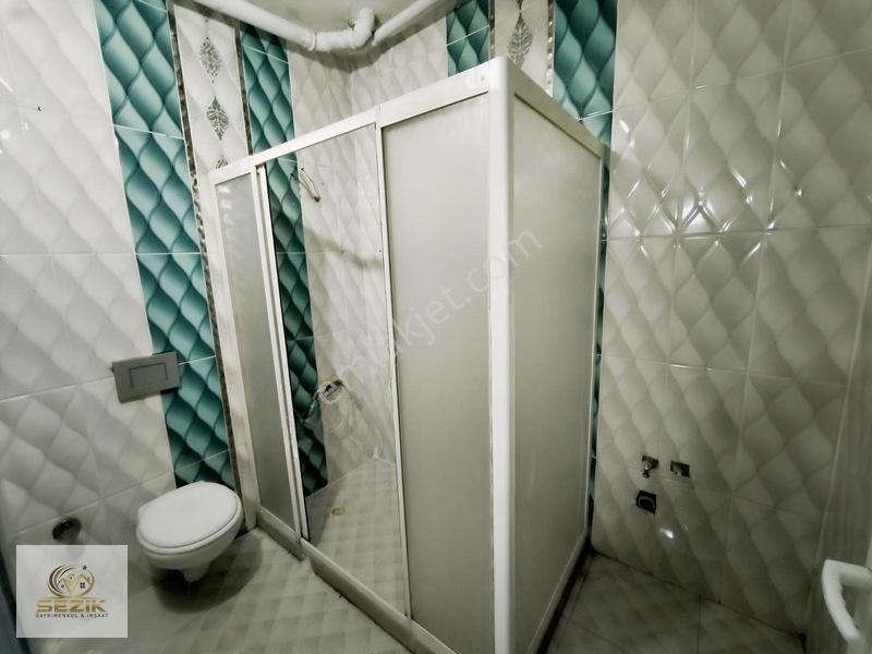 Gülpınar Salı Pazarı Civarı 4 Katlı 3+1 İçi Yapılı — fotoğraf 9