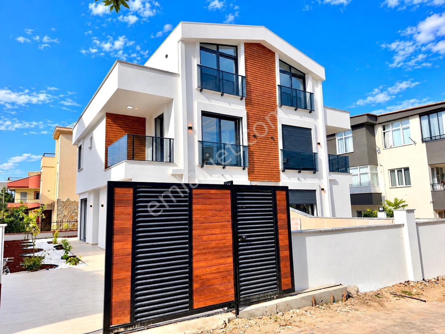 Didim’de Satılık Plaja 500 Mt Sıfır Özel Havuzlu 4+1 Villa — fotoğraf 4