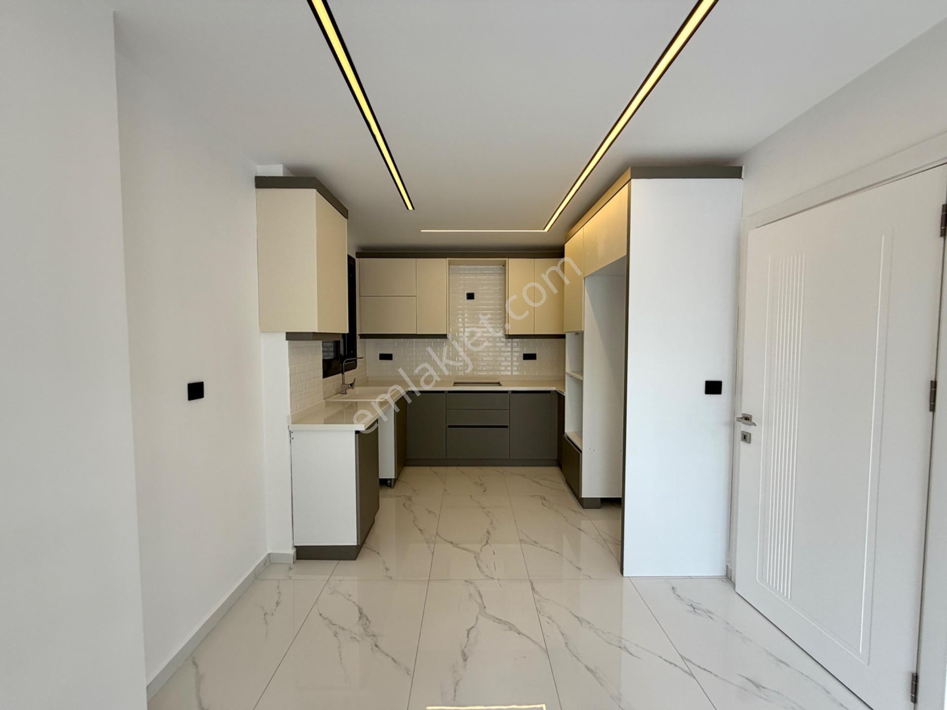 Didim’de Satılık Plaja 500 Mt Sıfır Özel Havuzlu 4+1 Villa — fotoğraf 11