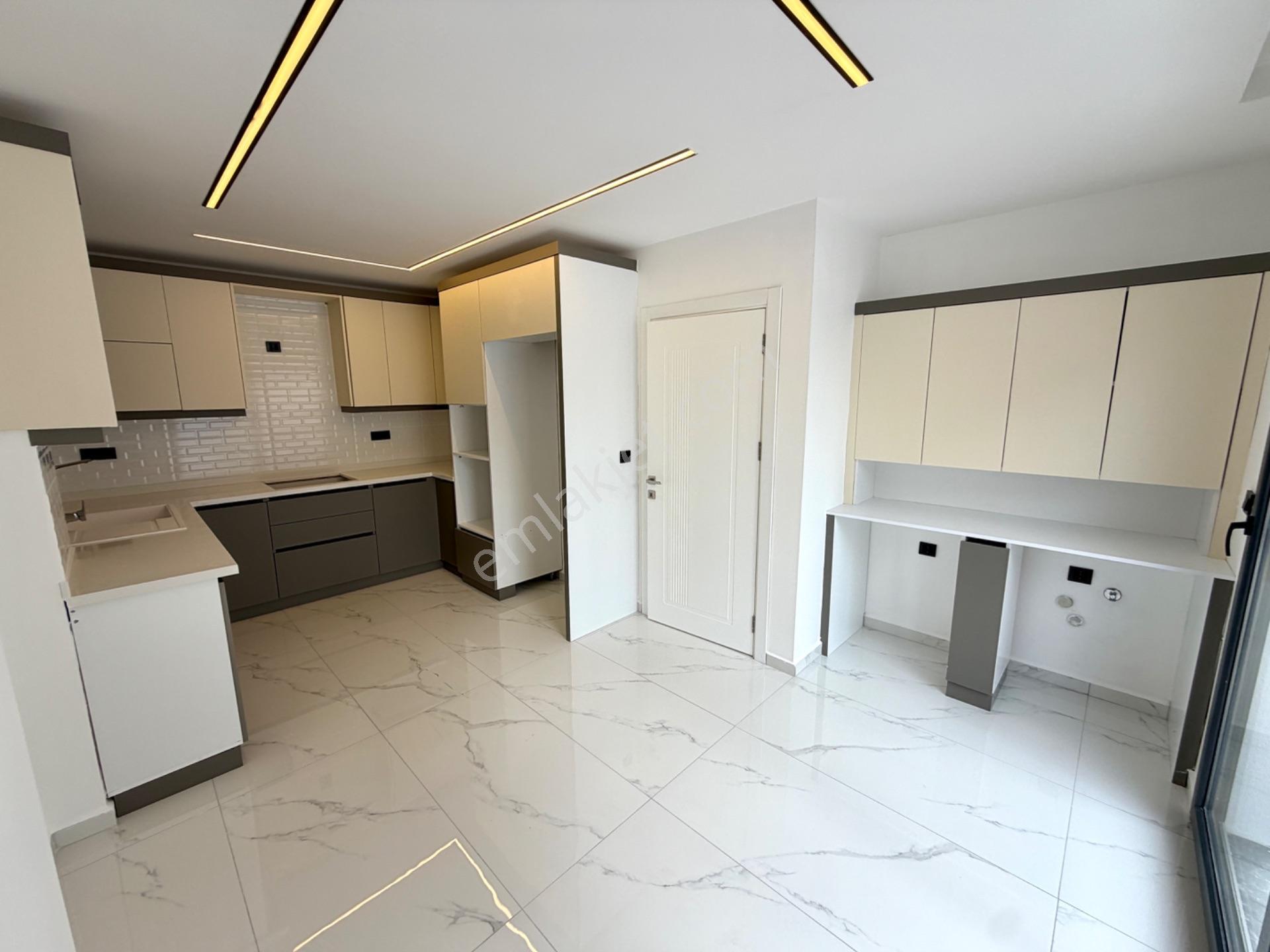 Didim’de Satılık Plaja 500 Mt Sıfır Özel Havuzlu 4+1 Villa — fotoğraf 12