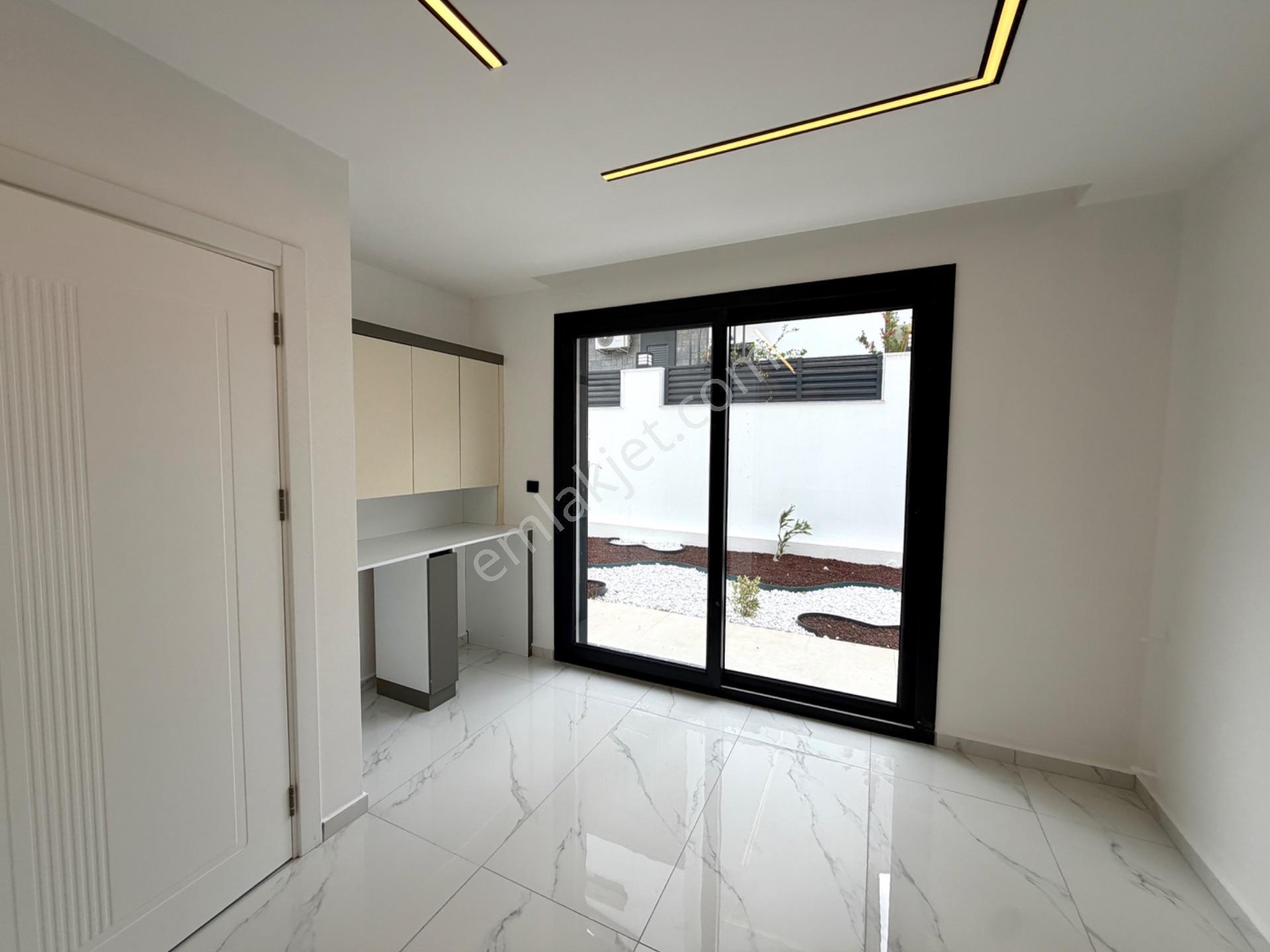 Didim’de Satılık Plaja 500 Mt Sıfır Özel Havuzlu 4+1 Villa — fotoğraf 13