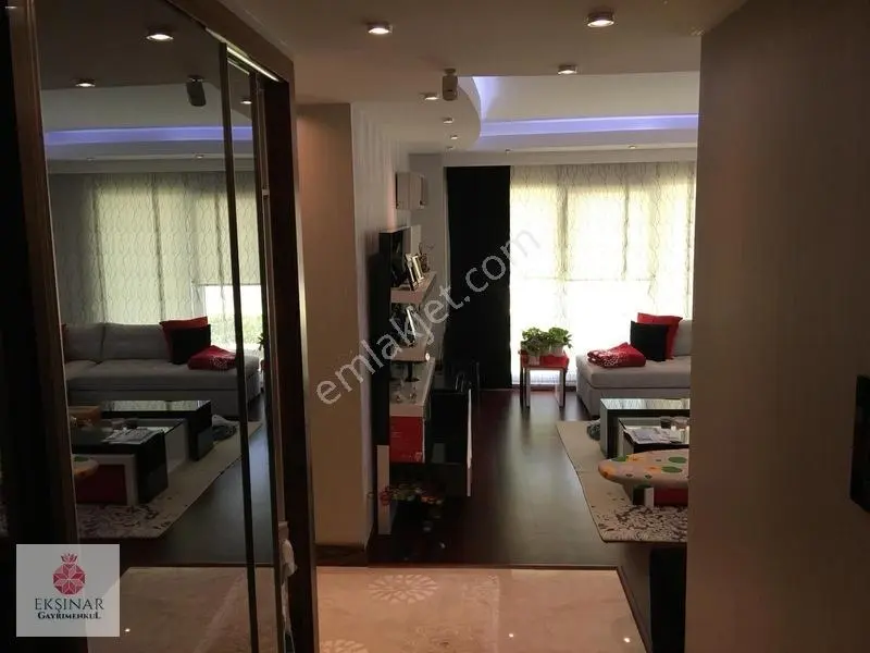 Ekşinar Gayrimenkul'den Satılık 3+1 Keyifli Bahçe Katı Genç Bina — fotoğraf 2
