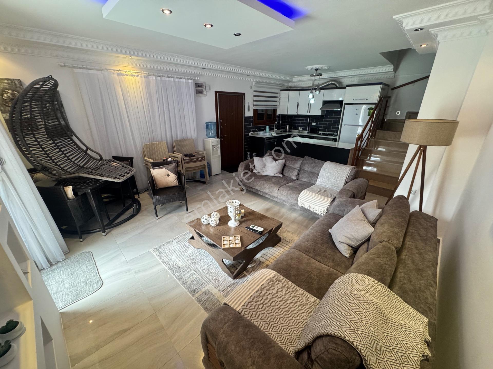 Didim Efeler’de İngilizden 3+1 Full Eşyalı Havuzlu Villa — fotoğraf 4