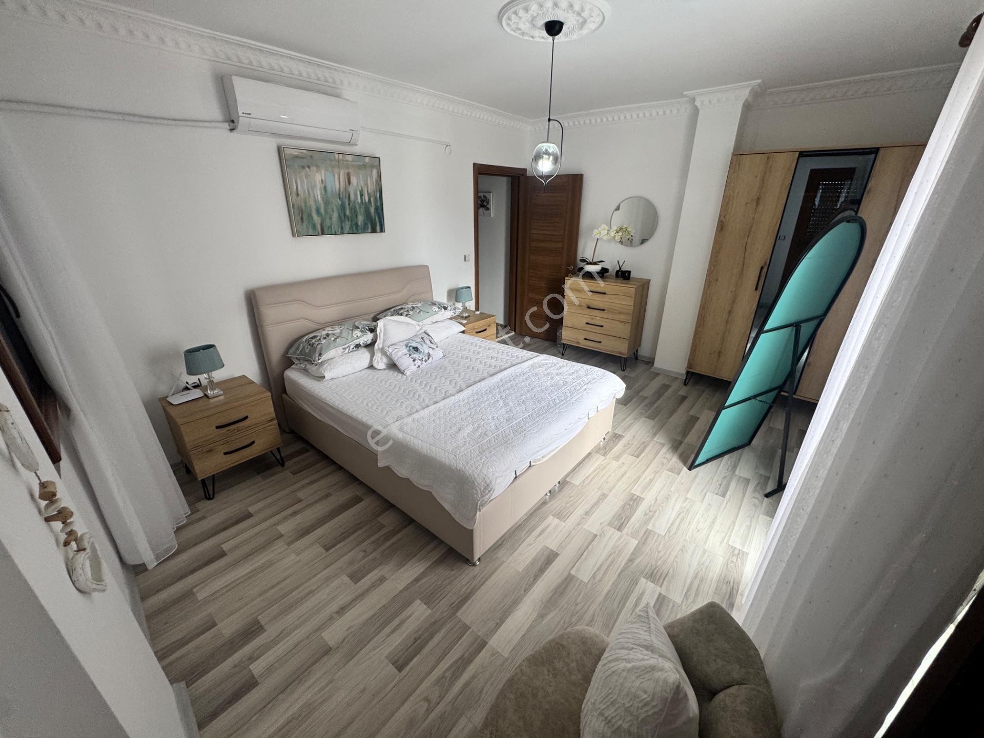 Didim Efeler’de İngilizden 3+1 Full Eşyalı Havuzlu Villa — fotoğraf 8