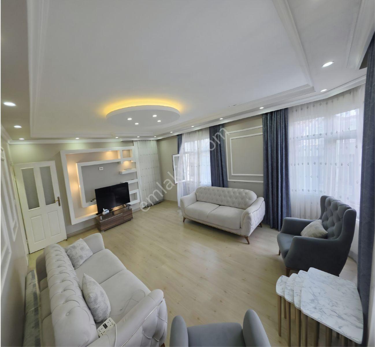 Avcılar Denizköşkler'de 5+2 Satılık Dubleks Daire — fotoğraf 2