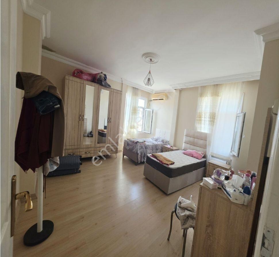 Avcılar Denizköşkler'de 5+2 Satılık Dubleks Daire — fotoğraf 3