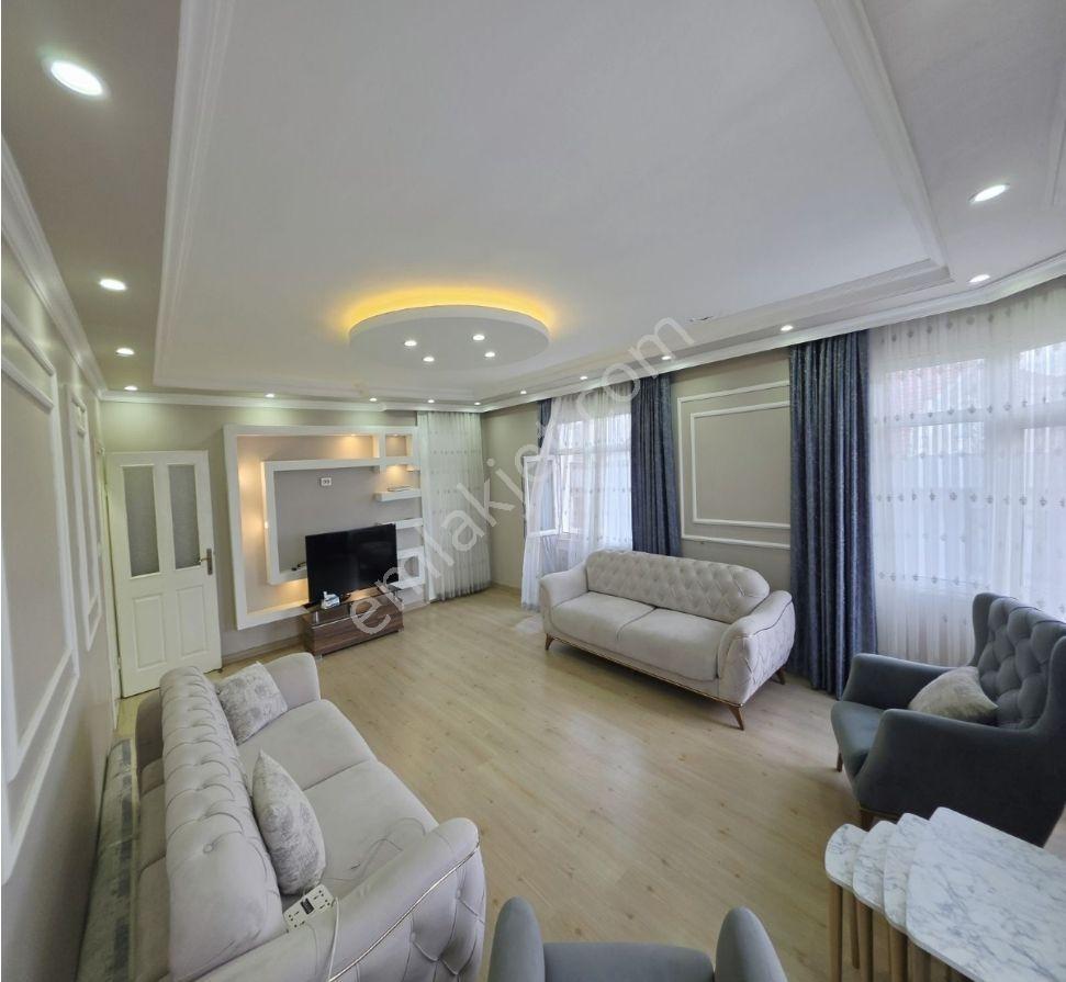 Avcılar Denizköşkler'de 5+2 Satılık Dubleks Daire — fotoğraf 6