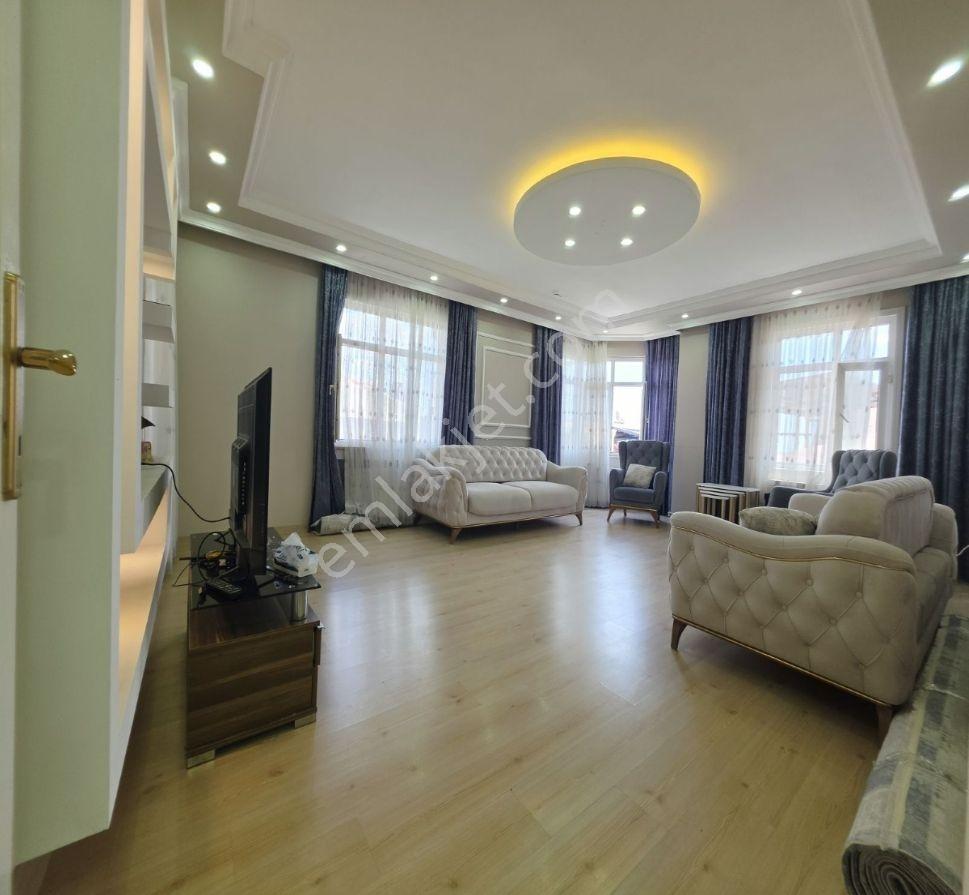 Avcılar Denizköşkler'de 5+2 Satılık Dubleks Daire — fotoğraf 10