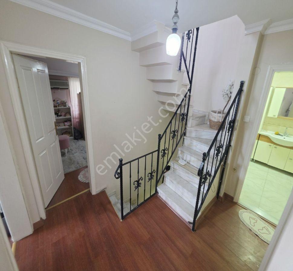 Avcılar Denizköşkler'de 5+2 Satılık Dubleks Daire — fotoğraf 17