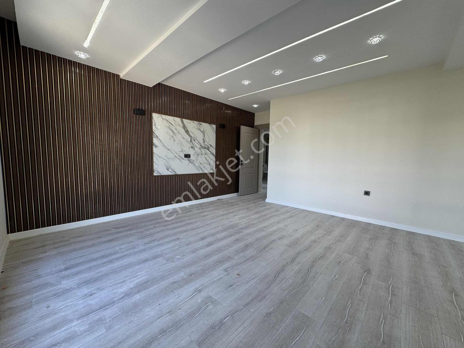 Devlet Hastanesi Yanında 3+1 Ultralüks Ön Cephe Çift Balkon — fotoğraf 2