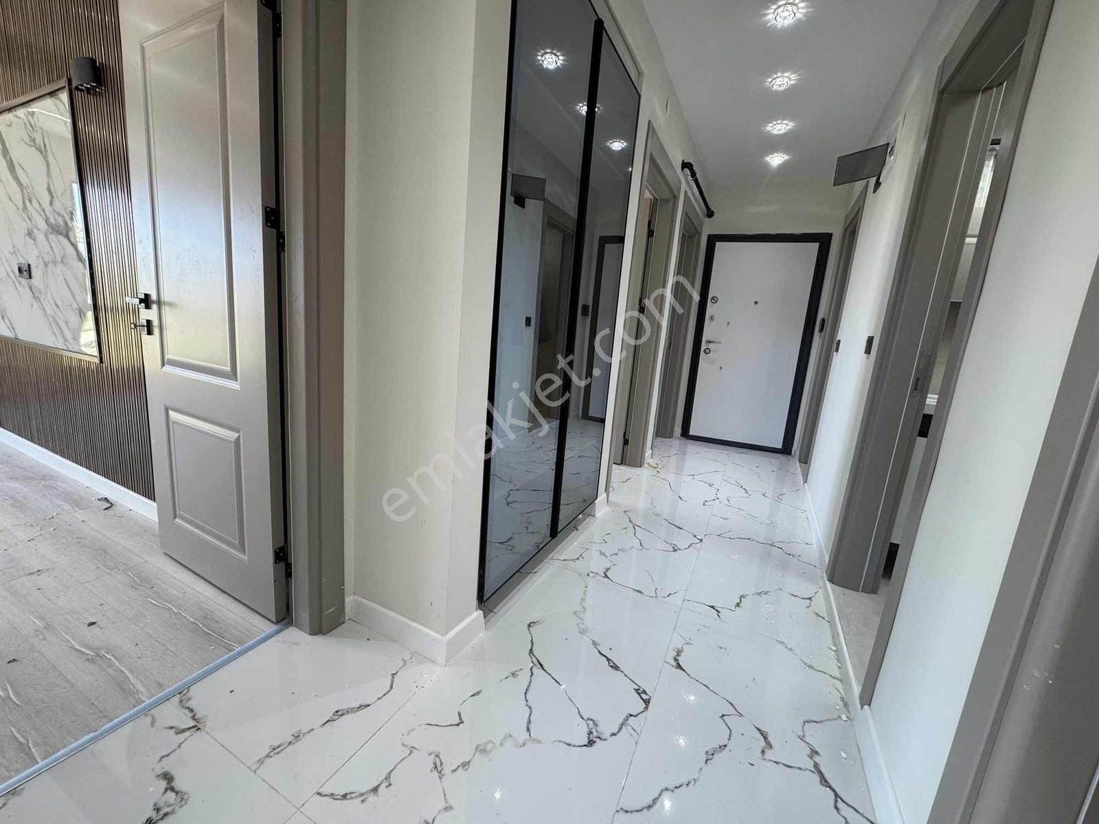 Devlet Hastanesi Yanında 3+1 Ultralüks Ön Cephe Çift Balkon — fotoğraf 11