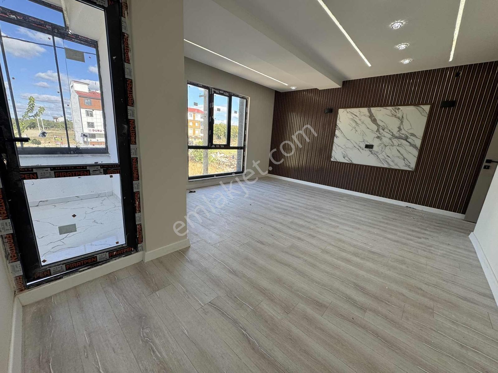 Devlet Hastanesi Yanında 3+1 Ultralüks Ön Cephe Çift Balkon — fotoğraf 17