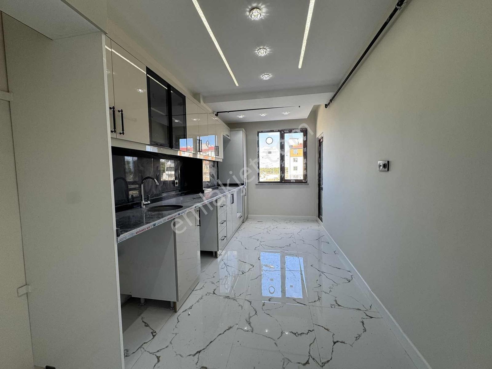 Devlet Hastanesi Yanında 3+1 Ultralüks Ön Cephe Çift Balkon — fotoğraf 24