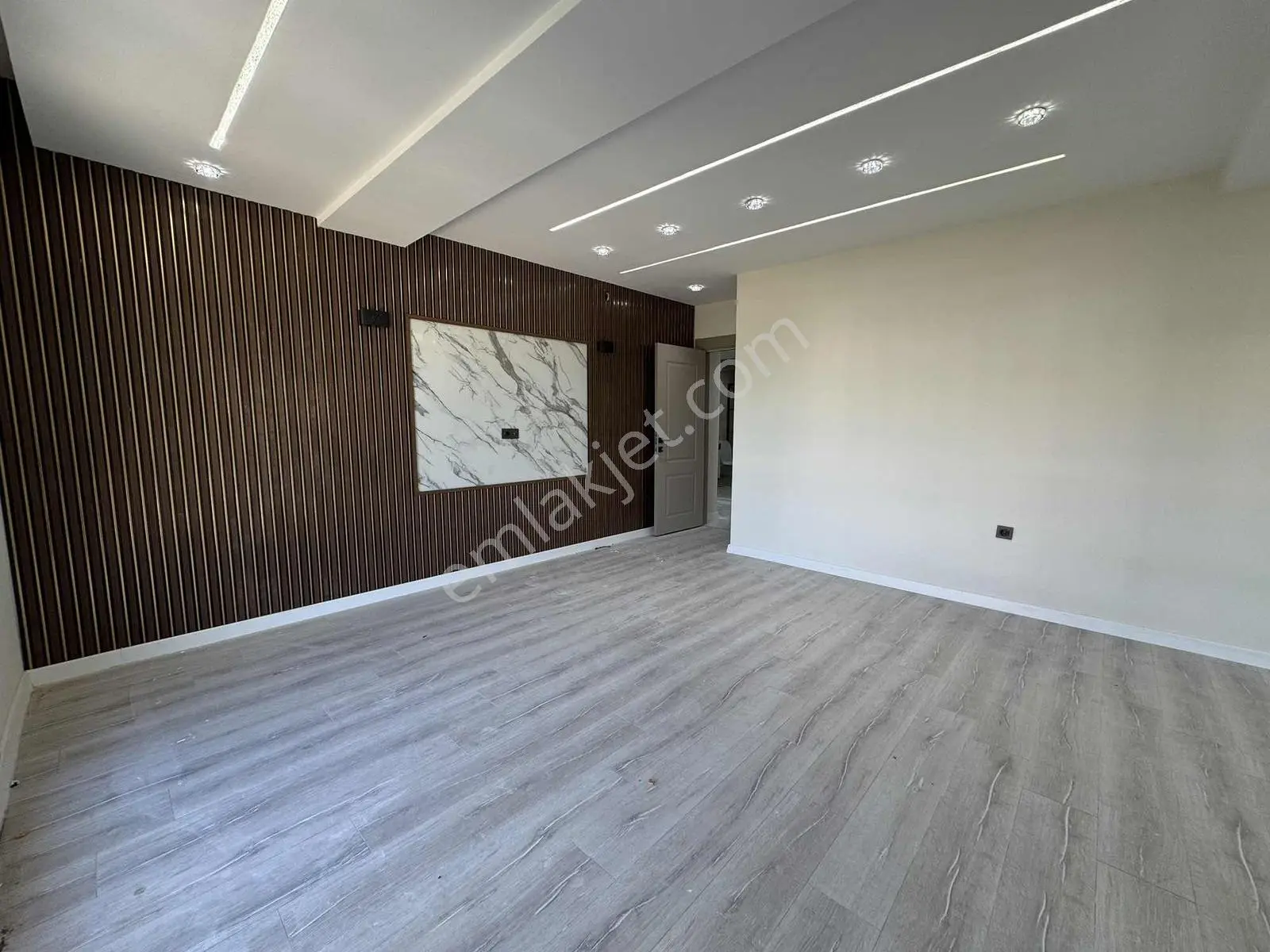 Devlet Hastanesi Yanında 3+1 Ultralüks Ön Cephe Çift Balkon — fotoğraf 29