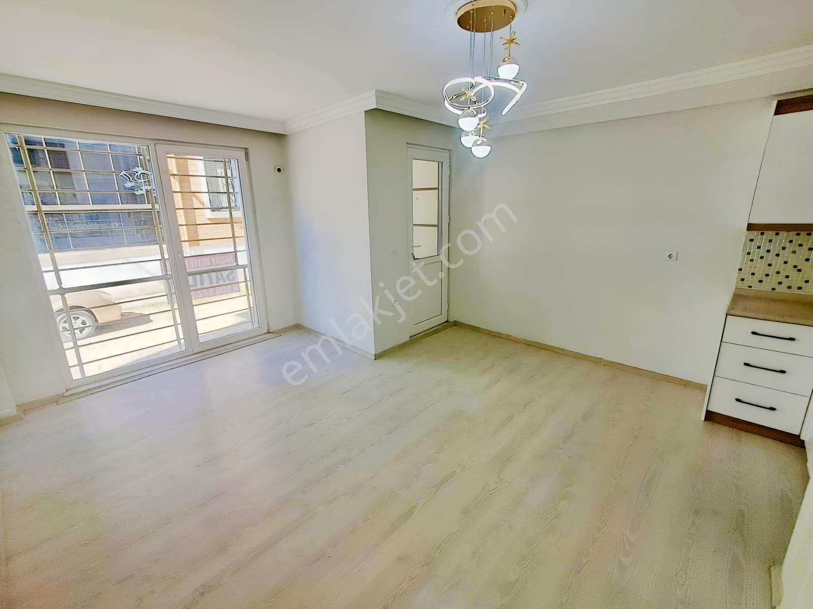 Royal'den Akçay'da 8 Yaşında Ön Cephe Masrafsız Fırsat 2+1 Daire — fotoğraf 10