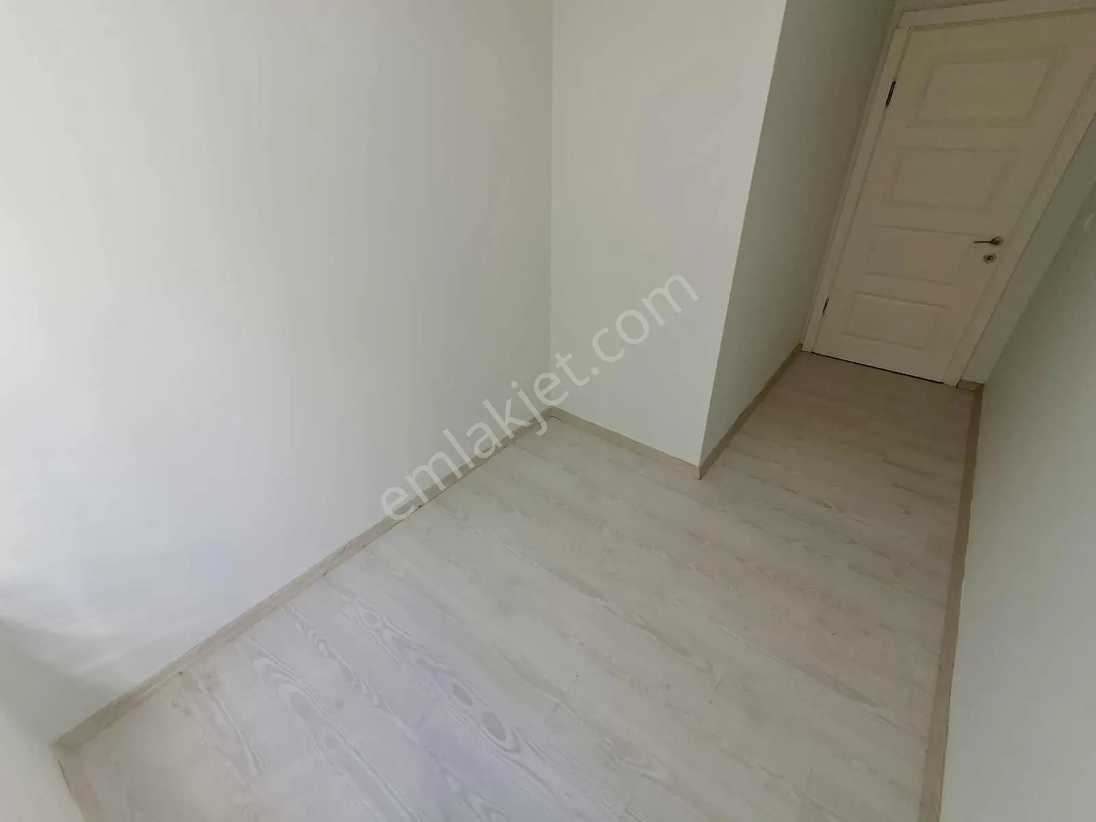 Royal'den Akçay'da 8 Yaşında Ön Cephe Masrafsız Fırsat 2+1 Daire — fotoğraf 34