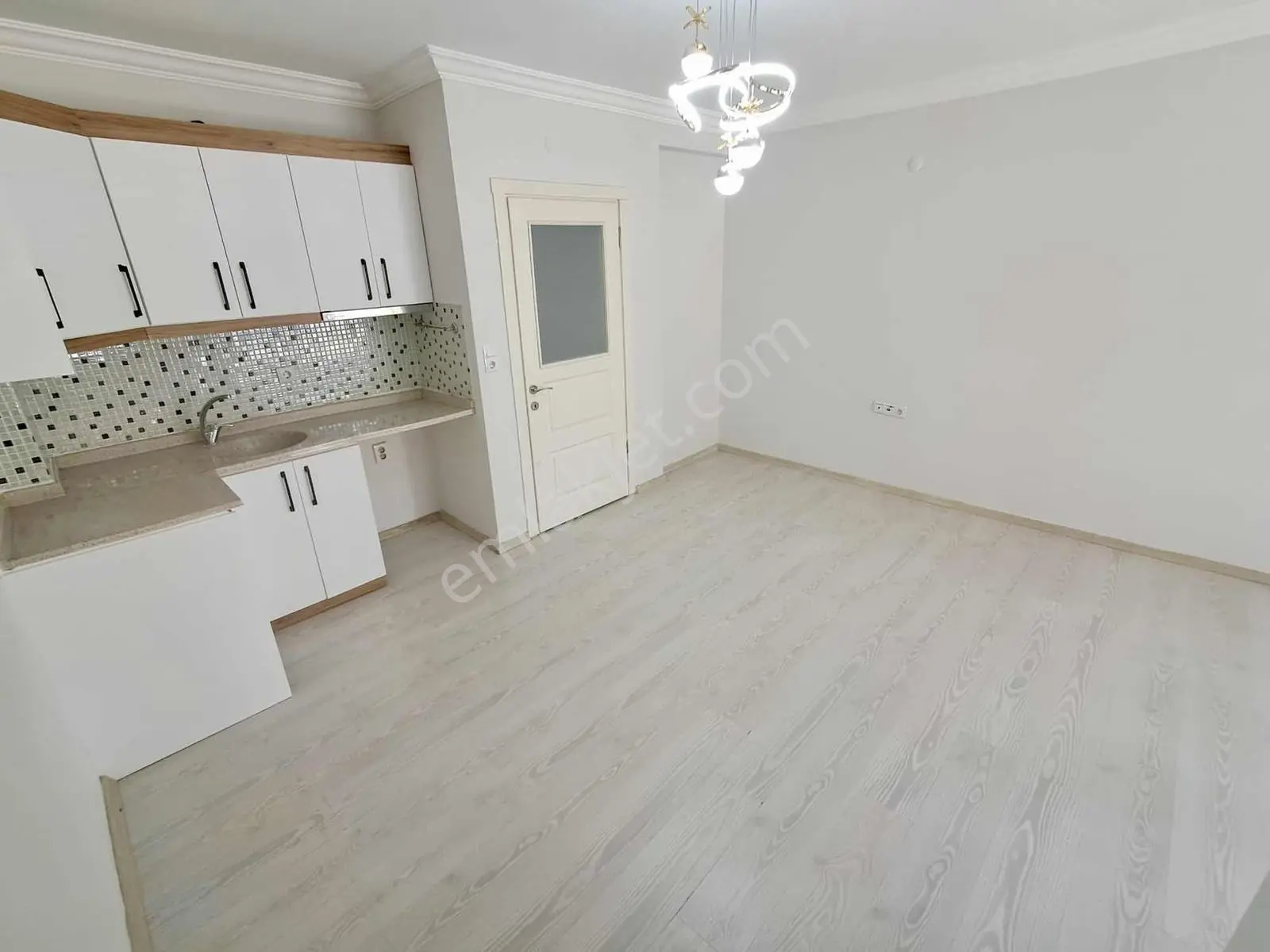 Royal'den Akçay'da 8 Yaşında Ön Cephe Masrafsız Fırsat 2+1 Daire — fotoğraf 35