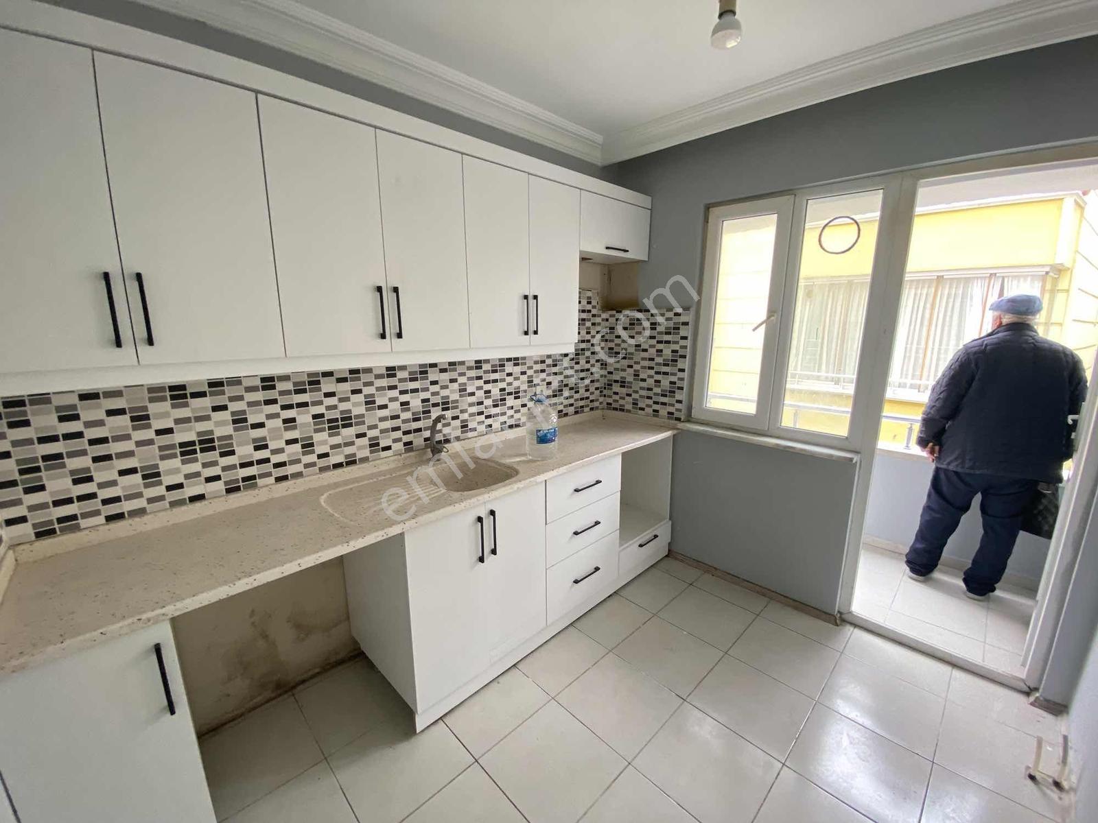 Bulut Emlak; Çelikler Market'te 3+1 Arakat Daire — fotoğraf 11