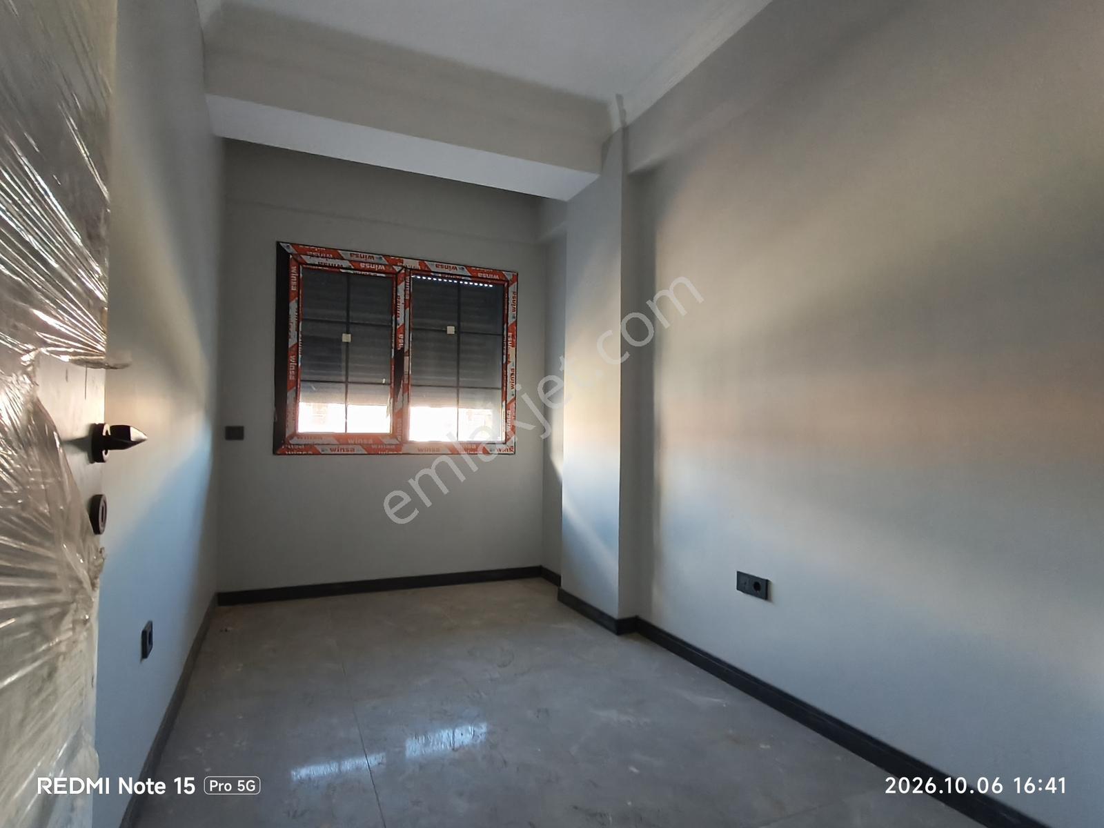 Torbalı Tobalı Mah Satılık 2+1 Daire 110 M2 — fotoğraf 8