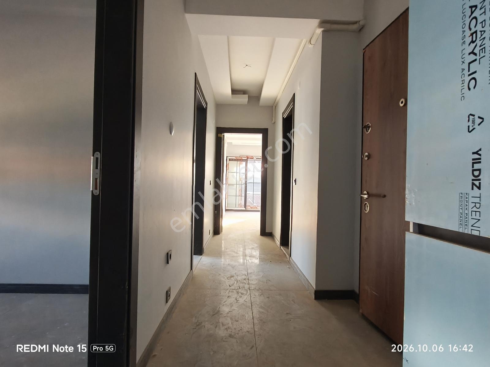 Torbalı Tobalı Mah Satılık 2+1 Daire 110 M2 — fotoğraf 9