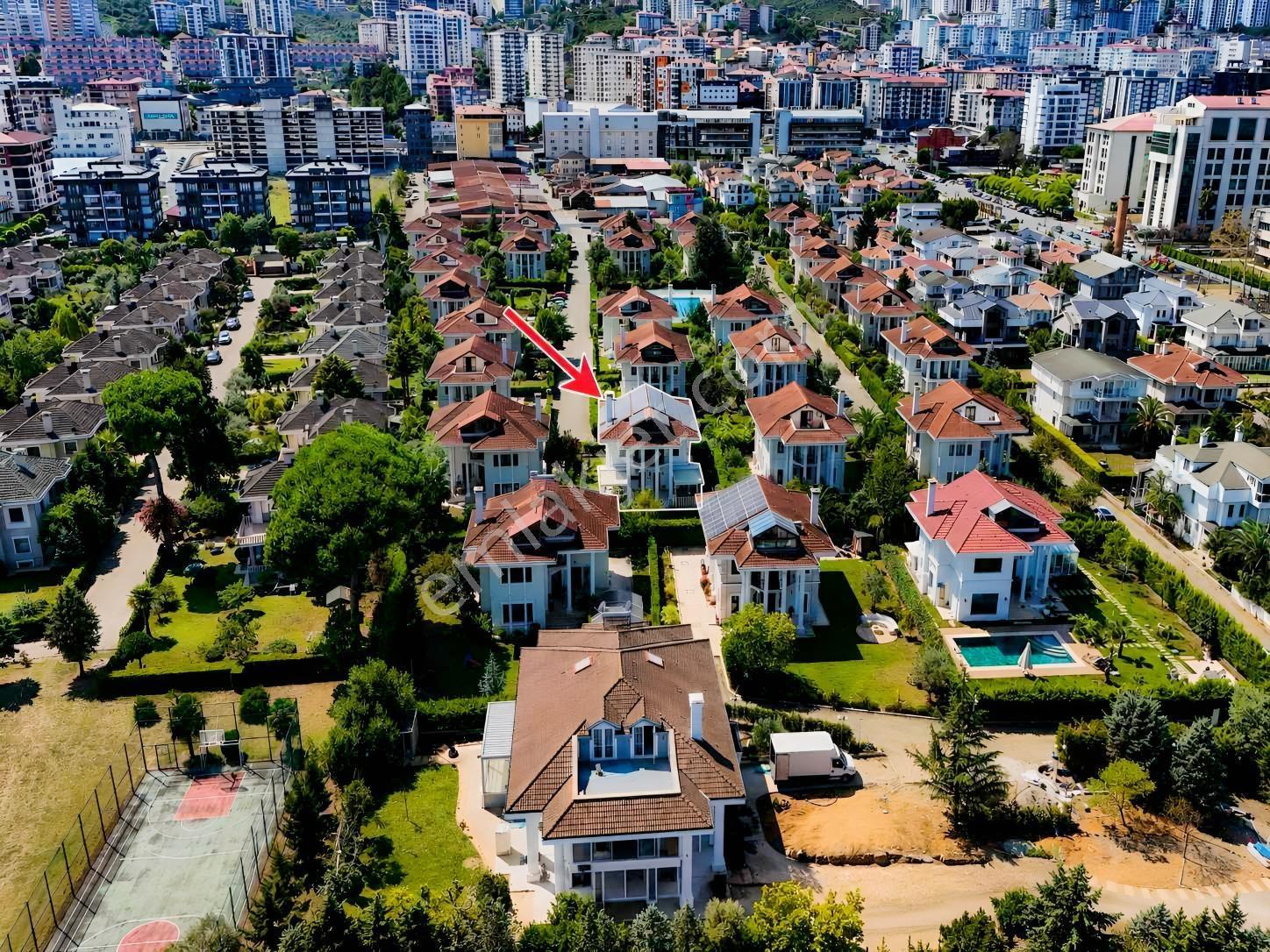 Royal'den Akasya Konaklarında Satılık İçi Lüx Yapım Villa — fotoğraf 6