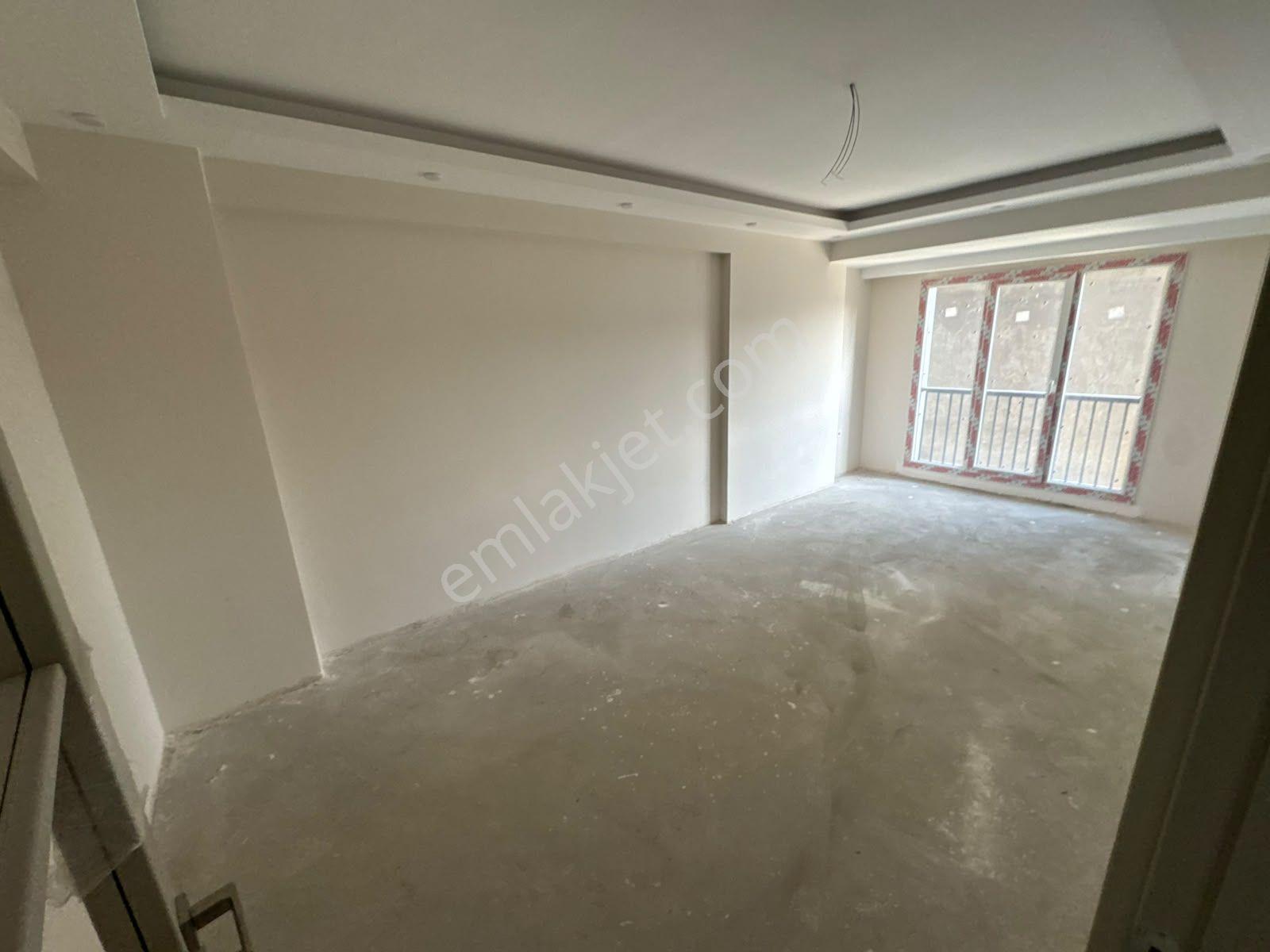Özgür İnşaat'tan Site İçerisinde Çift Kat Kapalı Otoparka Sahip 2+1 Fırsat Daire !! — fotoğraf 3