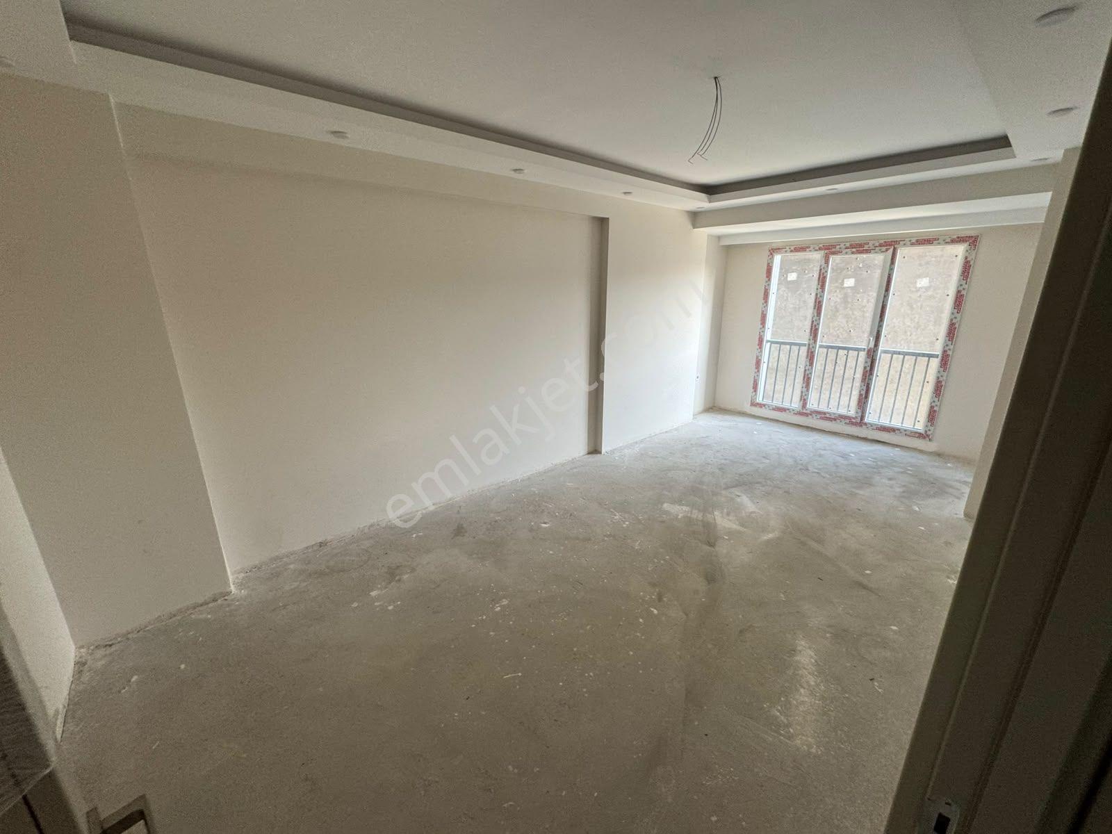 Özgür İnşaat'tan Site İçerisinde Çift Kat Kapalı Otoparka Sahip 2+1 Fırsat Daire !! — fotoğraf 5