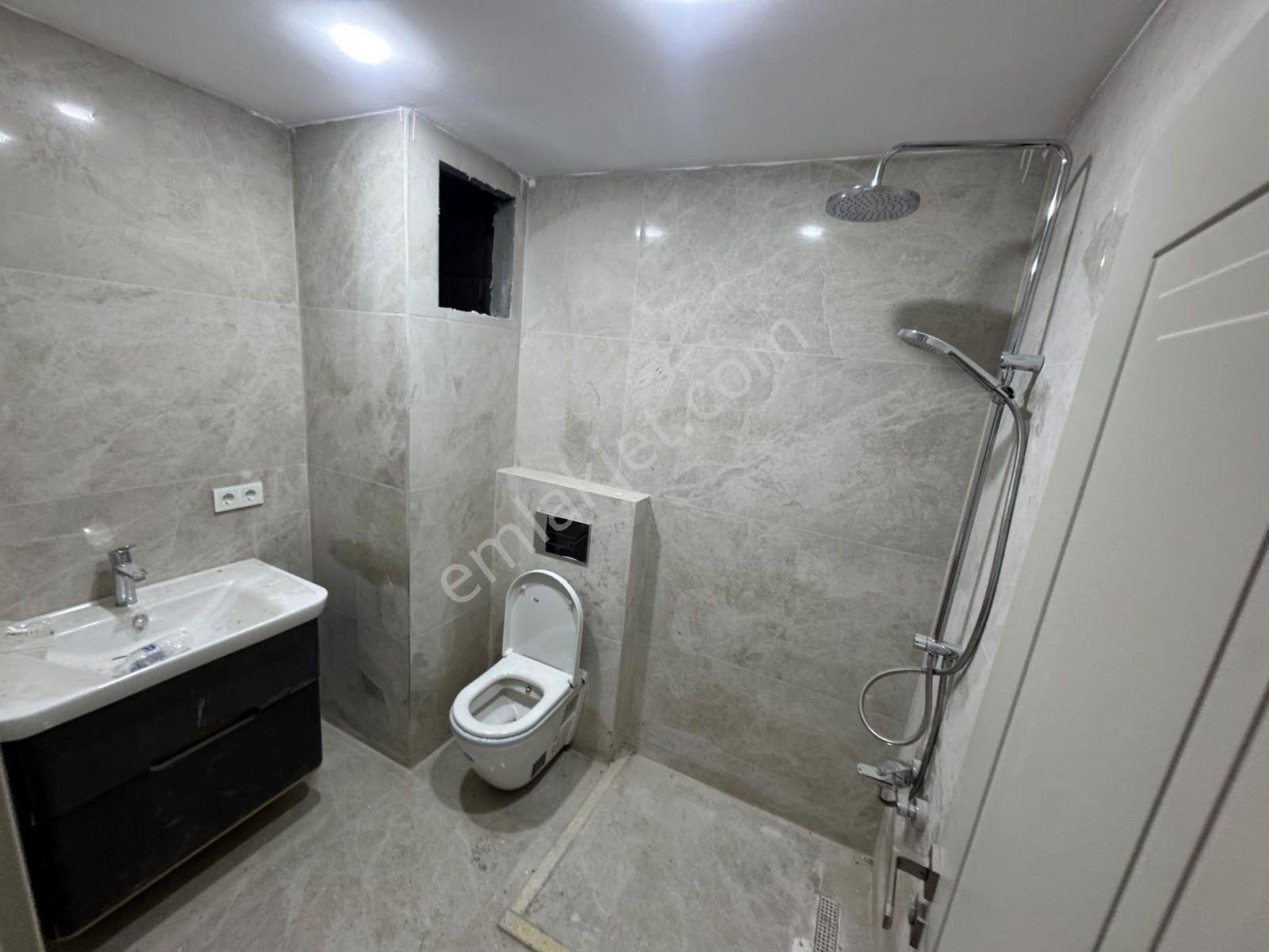 Özgür İnşaat'tan Site İçerisinde Çift Kat Kapalı Otoparka Sahip 2+1 Fırsat Daire !! — fotoğraf 21