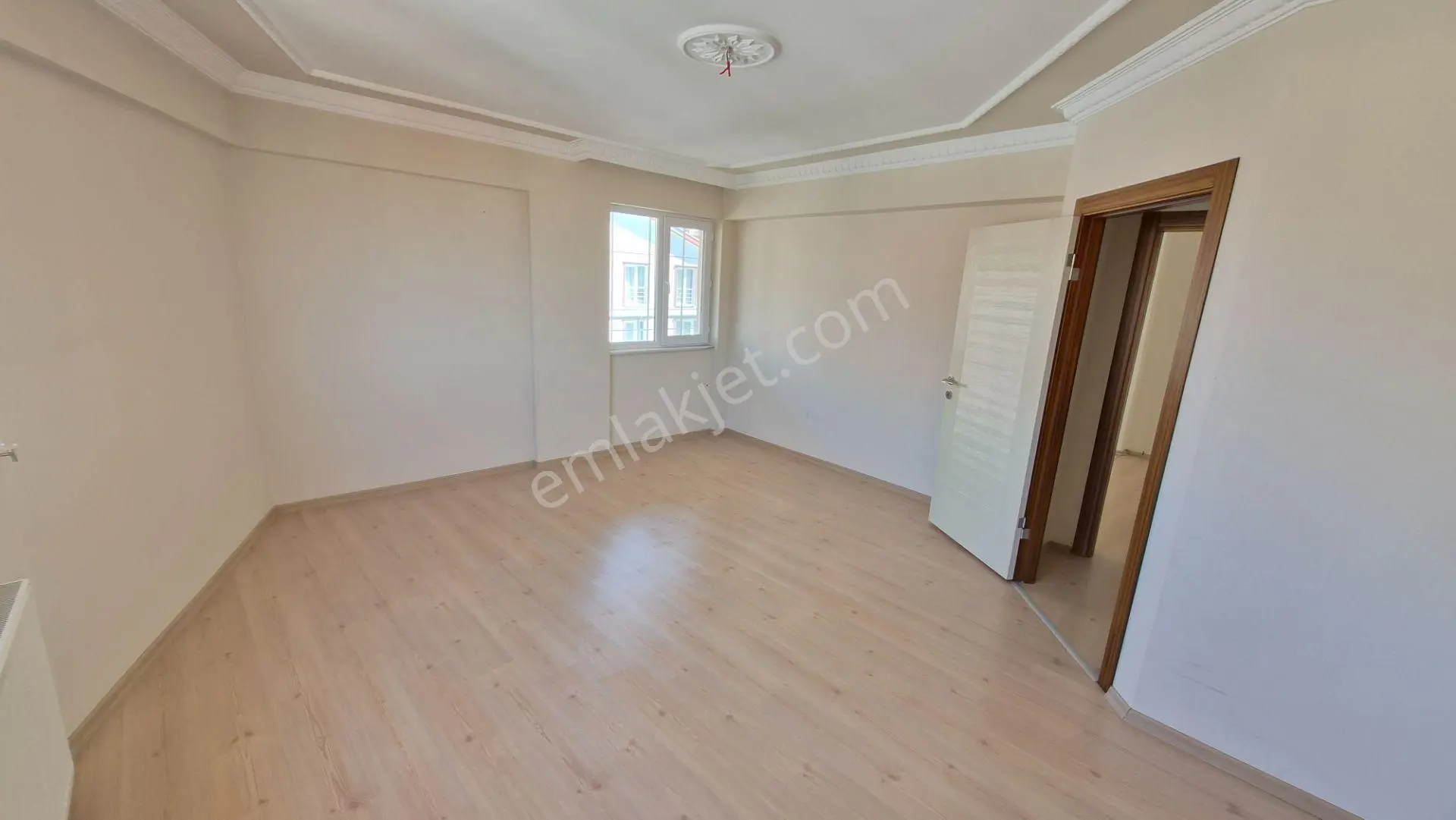 Saimekadaında 3. Katta Asansörlü 4+1 Dublex Satılık Daire — fotoğraf 19