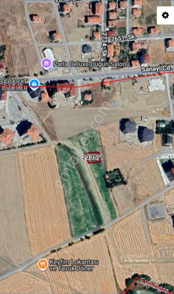 Yeşilöz Mahallesinde Yatırımlık Köşebaşı Arsa — fotoğraf 3