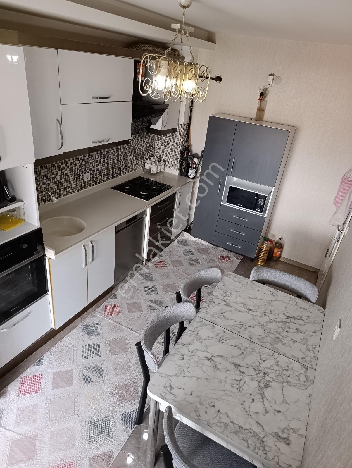 Tandoğan Mah. 3+1 Ara Katta Site İçerisi'nde Full Yapılı Daire — fotoğraf 5