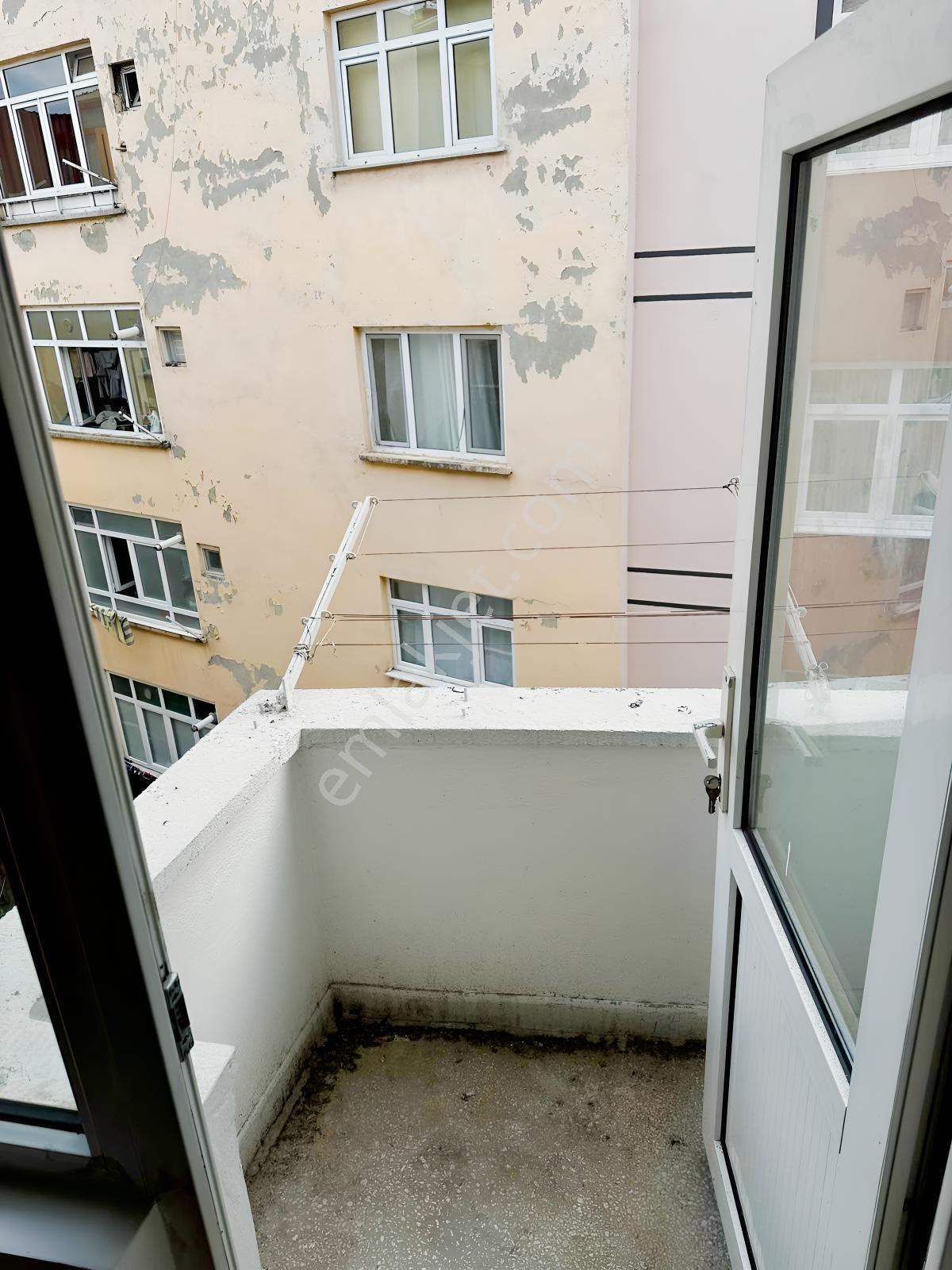 Deneyim'den Anneler Parkına Cephe Deniz Manzaralı Fırsat 2+1 — fotoğraf 11