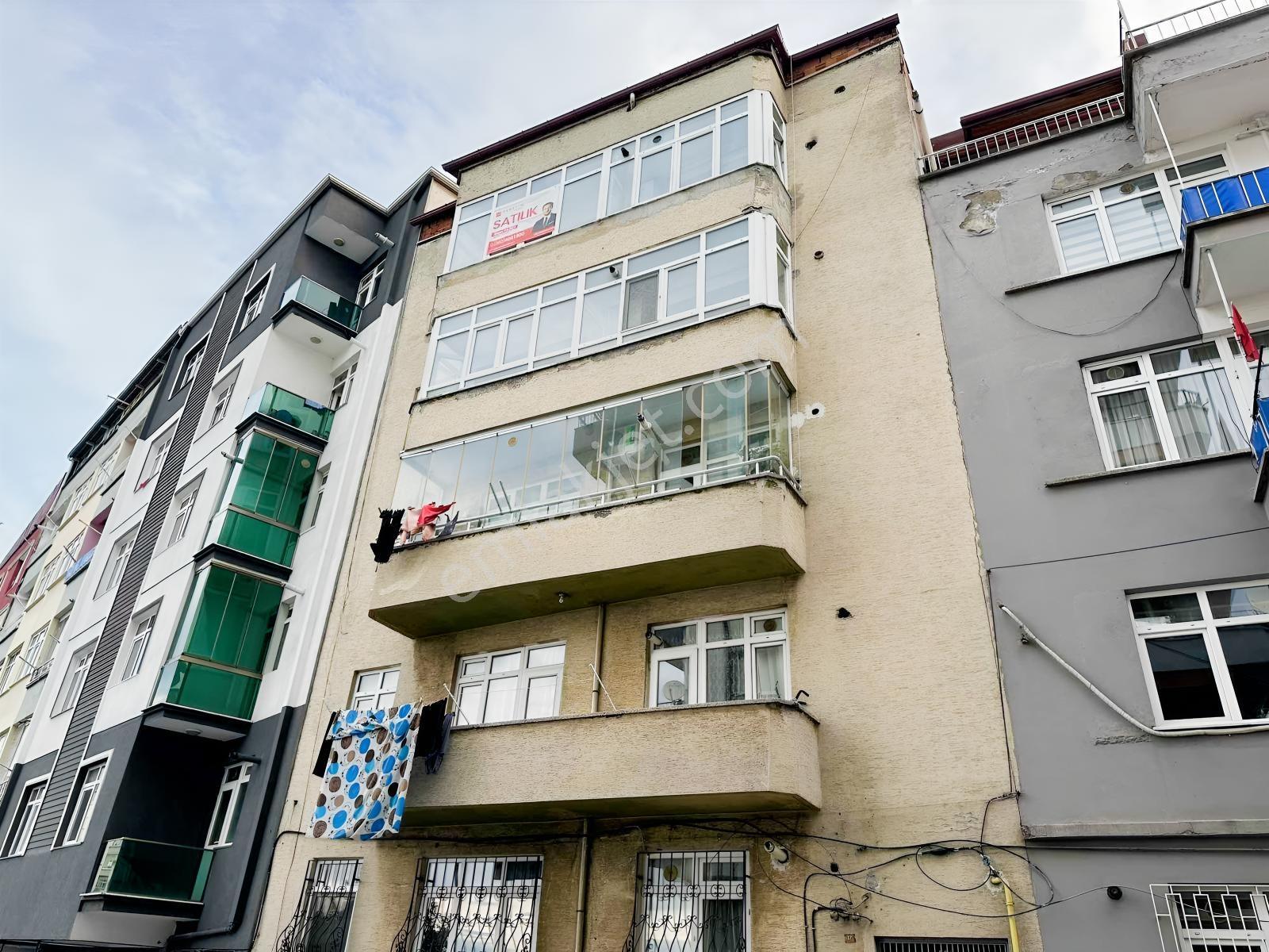 Deneyim'den Anneler Parkına Cephe Deniz Manzaralı Fırsat 2+1 — fotoğraf 16