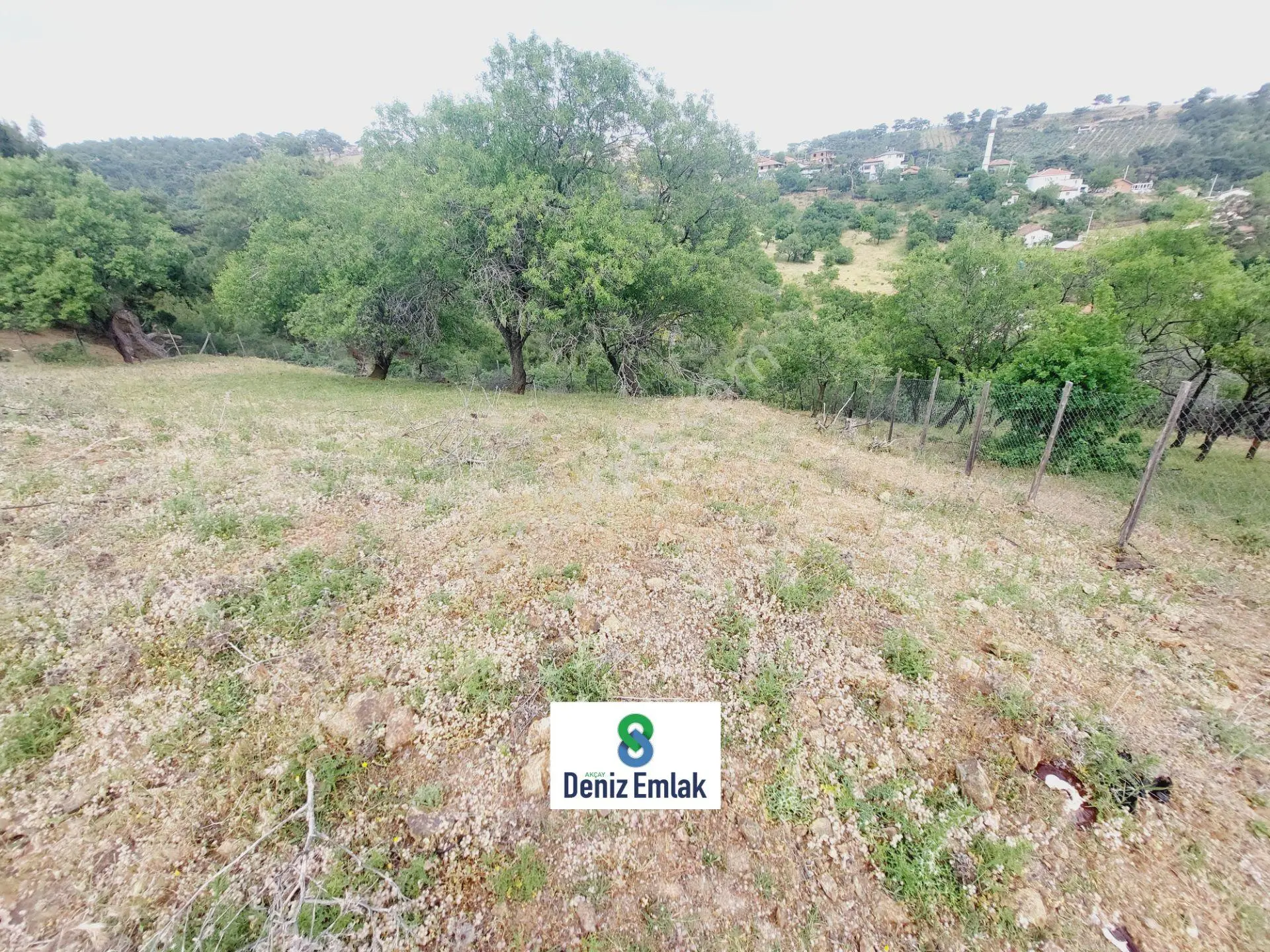 Denizden Havranda 1014 M2 Doğa İle İç İçe Satılık Yatırımlık Bahçe. — fotoğraf 11