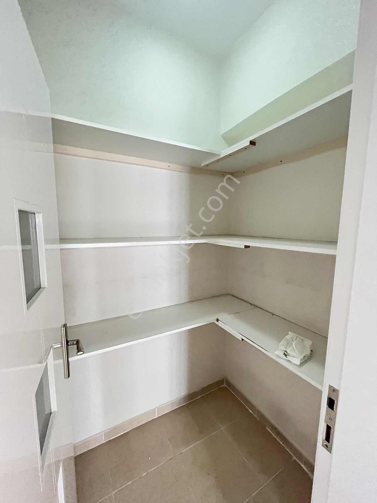 Ymz' Den Karataşın Kalbinde Tramvaya Sıfır Lüx 3+1 Daire — fotoğraf 11