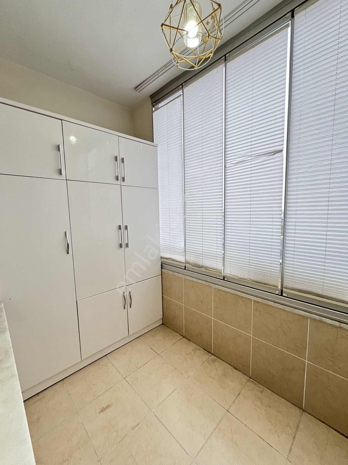Ymz' Den Karataşın Kalbinde Tramvaya Sıfır Lüx 3+1 Daire — fotoğraf 16