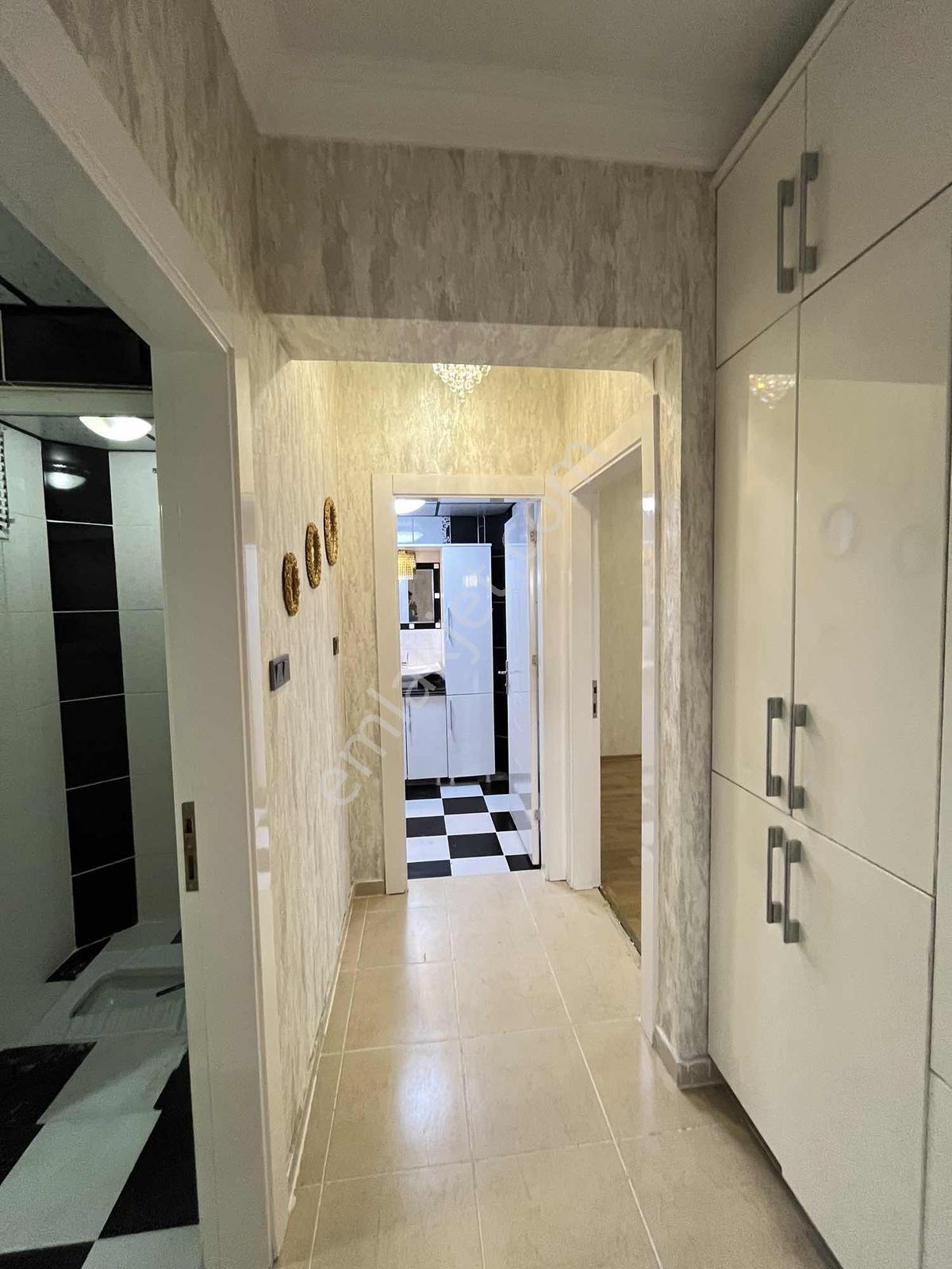 Ymz' Den Karataşın Kalbinde Tramvaya Sıfır Lüx 3+1 Daire — fotoğraf 18
