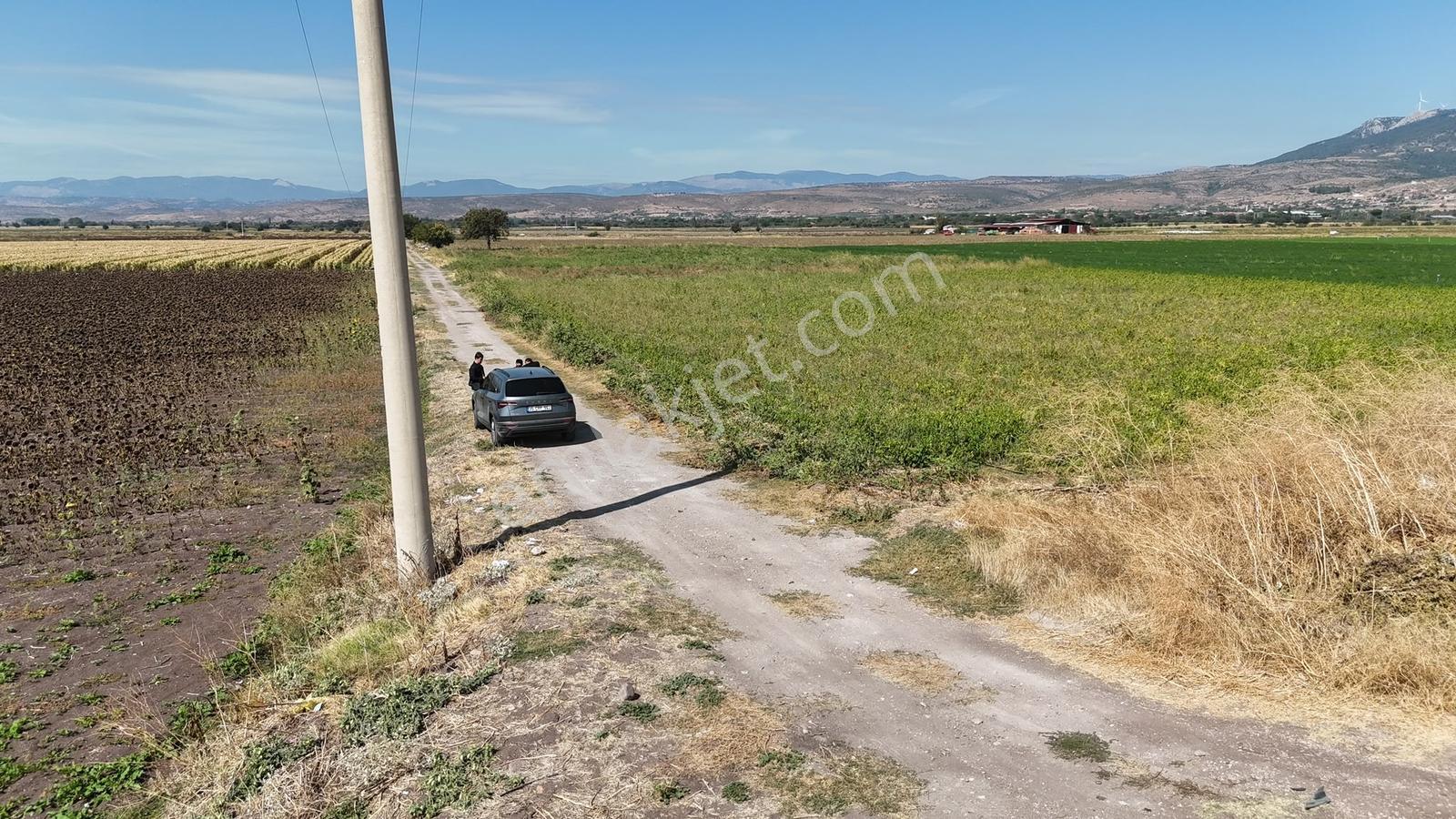 Bergama Göçbeylide Fırsat Köşe 11723 M2 Tarla Satışta — fotoğraf 17