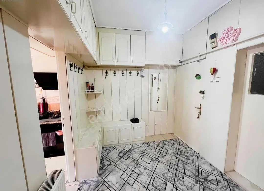 Rota’dan Satılık 3+1 Cumhuriyet İ.o Civarı Daire — fotoğraf 8