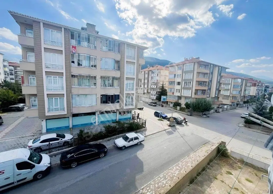 Rota’dan Satılık 3+1 Cumhuriyet İ.o Civarı Daire — fotoğraf 9
