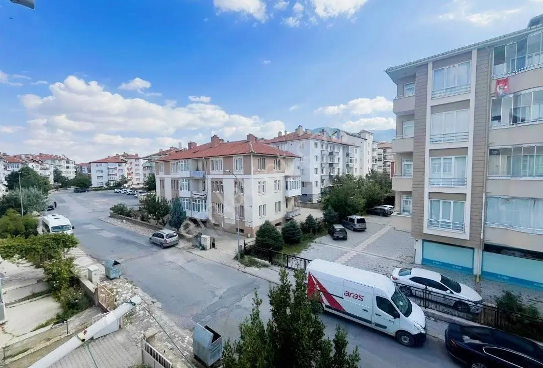 Rota’dan Satılık 3+1 Cumhuriyet İ.o Civarı Daire — fotoğraf 10