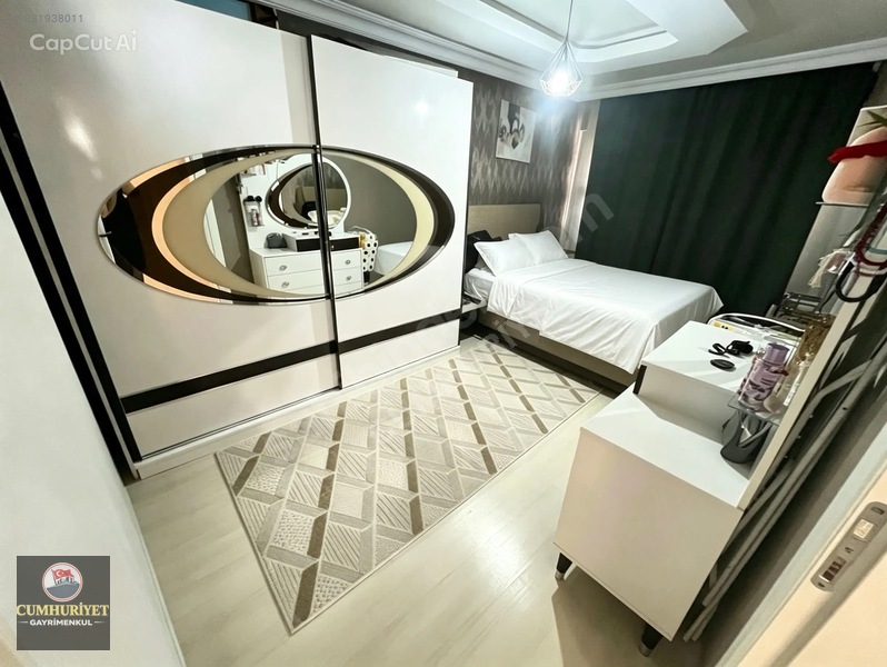 Cumhuriyet Gayrimenkulden 3+1 Full+full Satılık — fotoğraf 9