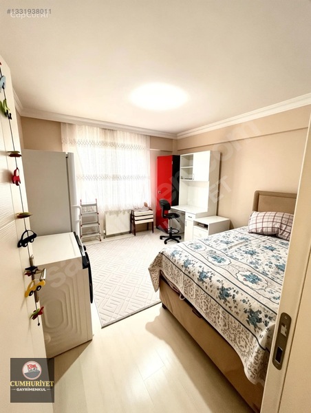 Cumhuriyet Gayrimenkulden 3+1 Full+full Satılık — fotoğraf 11