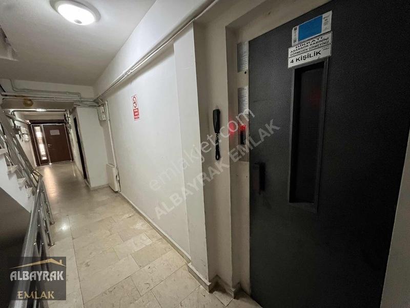Albayrak'tan İkbal Caddesinde Ön Cephe-boş-geniş 2+1 Daire — fotoğraf 26