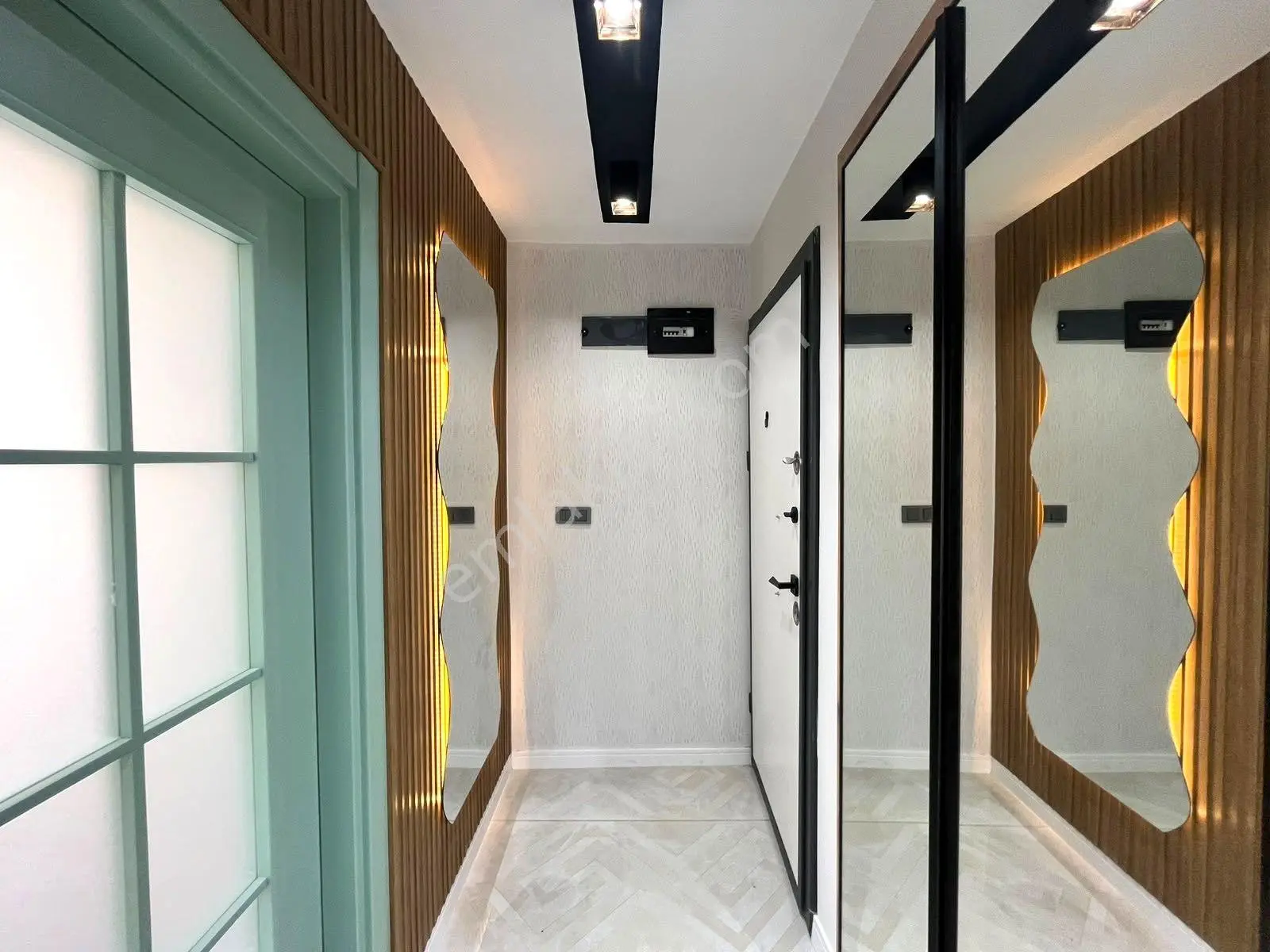 Yükselden Akçay Merkezde Denize 100 Mt Ön Cephe Ara Kat 2+1 — fotoğraf 12