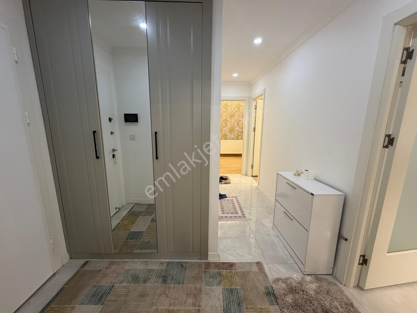 Safir Konakları Mahmutbey Metro Yanında 3+1 200 M2 Satılık Daire — fotoğraf 11