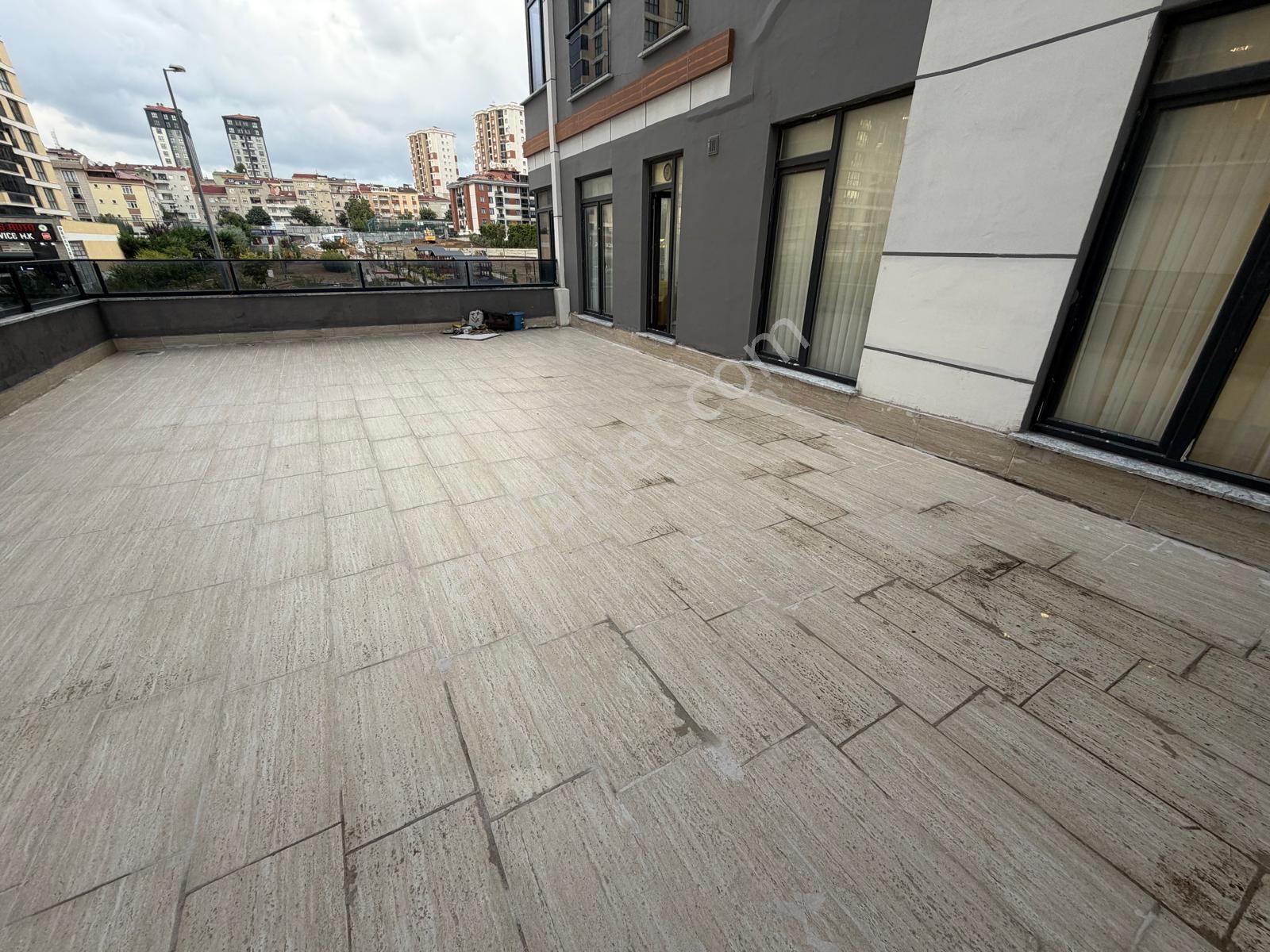 Safir Konakları Mahmutbey Metro Yanında 3+1 200 M2 Satılık Daire — fotoğraf 17