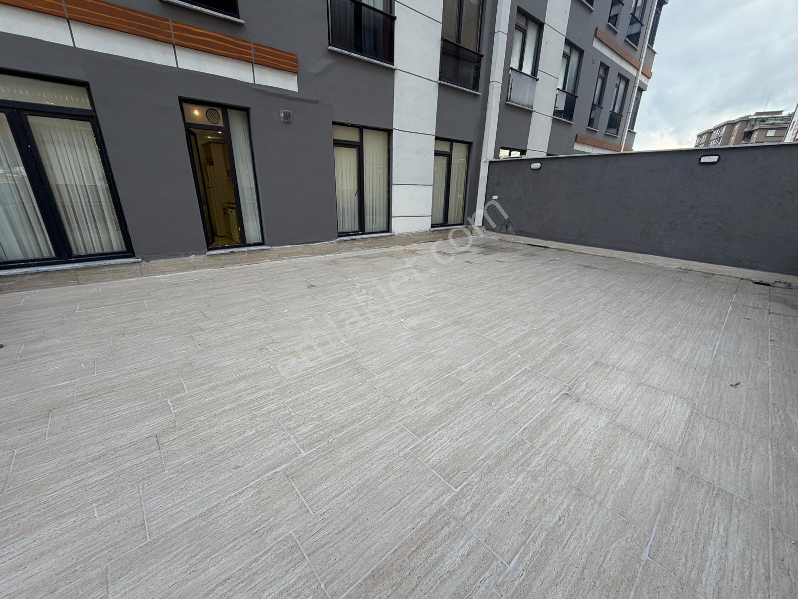 Safir Konakları Mahmutbey Metro Yanında 3+1 200 M2 Satılık Daire — fotoğraf 18